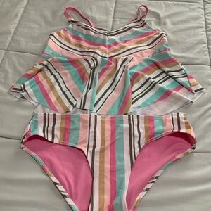 Girls swimsuit